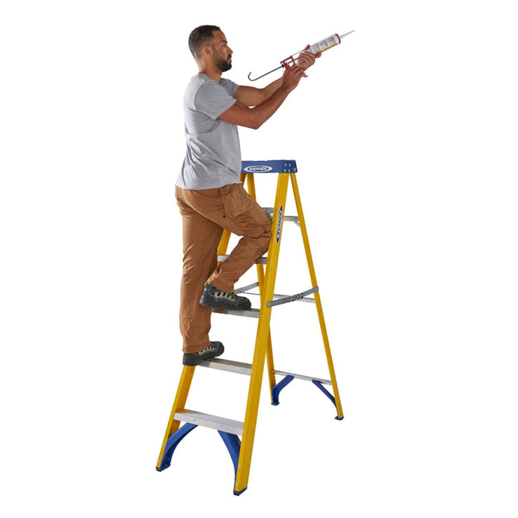 Werner Fibreglass Swingback Step Ladders - (6 Sizes)